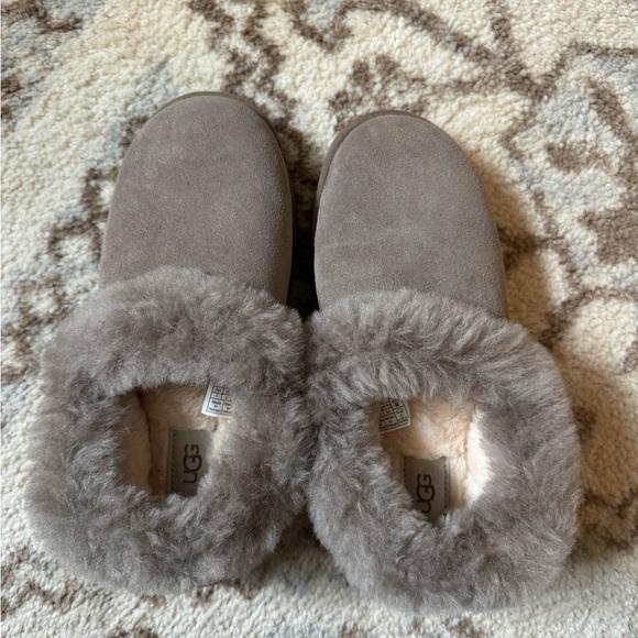 UGG Women's Tan Suede Slippers - Picture 1 of 3